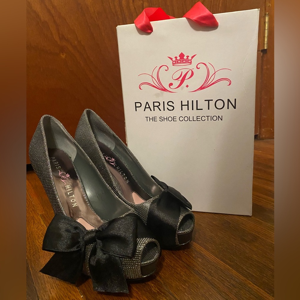 Unused Paris Hilton Destiny Pewter Ice Crystals Size 8 Women